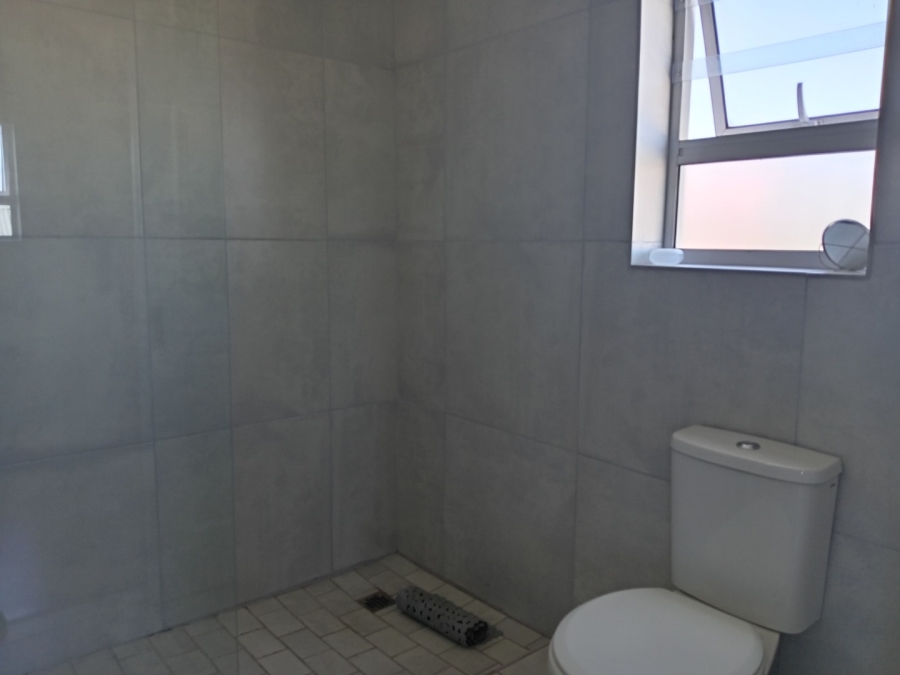 To Let 3 Bedroom Property for Rent in Laguna Sands Western Cape